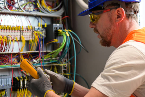 Best Local Electrician Companies  in Lynnwood Pricedale, PA